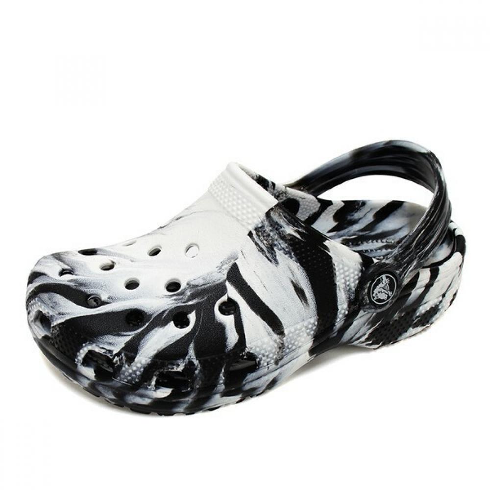 CrocsKies Bori Crocs Shoes Crocs Classic Marvel K Women Kids Junior Clog Sandals Slippers blacK 207464066/240mm(J5)
CrocsKies Bori Crocs Shoes Crocs Classic Marvel K Women Kids Junior Clog Sandals Slippers blacK 207464066/240mm(J5)