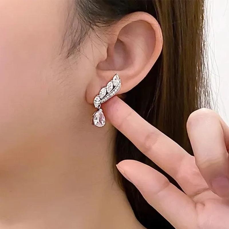 CAOSHI Brilliant Women s Dangle Earrings Luxury Copper Color Crystal Cubic Zirconia Engagement Wedding Trendy Fashion Zircon
CAOSHI Brilliant Women s Dangle Earrings Luxury Copper Color Crystal Cubic Zirconia Engagement Wedding Trendy Fashion Zircon