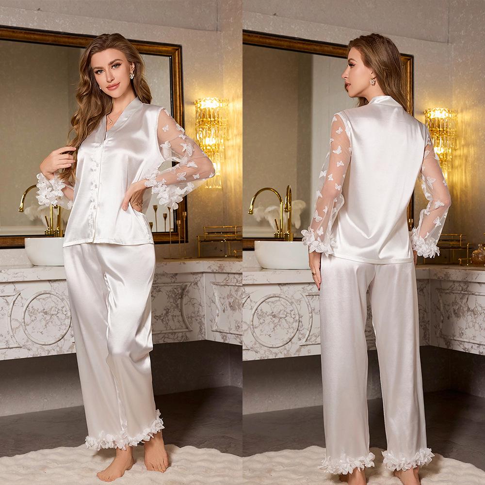 Элегантная Ночная Серия: Комплект пижамы из ледяного шелка с кружевной отделкой - TZ3404 S белый
Элегантная Ночная Серия: Комплект пижамы из ледяного шелка с кружевной отделкой - TZ3404 S белый