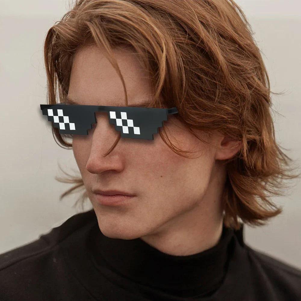 Солнцезащитные очки Thug Life Pixelated для мужчин и женщин, брендовые очки для вечеринок, мозаичные очки UV400, винтажные очки унисекс, игрушечные очки, комичные очки
Солнцезащитные очки Thug Life Pixelated для мужчин и женщин, брендовые очки для вечеринок, мозаичные очки UV400, винтажные очки унисекс, игрушечные очки, комичные очки