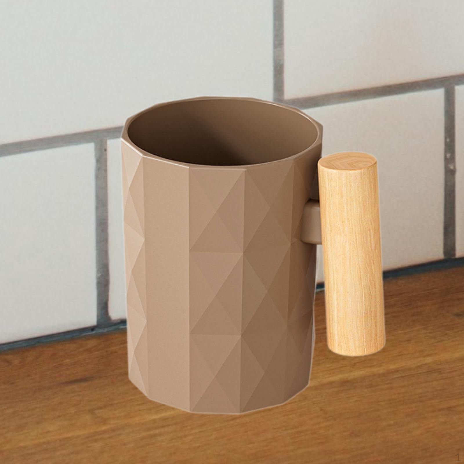 Чашка для зубной щетки и ополаскивателя для полости рта с деревянной ручкой для пар и подростков Brown
Чашка для зубной щетки и ополаскивателя для полости рта с деревянной ручкой для пар и подростков Brown