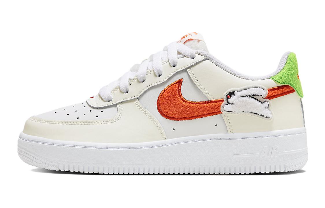 Nike Air Force 1 LV8 GS Year Of The Rabbit FD9912-181 37.5
Nike Air Force 1 LV8 GS Year Of The Rabbit FD9912-181 37.5