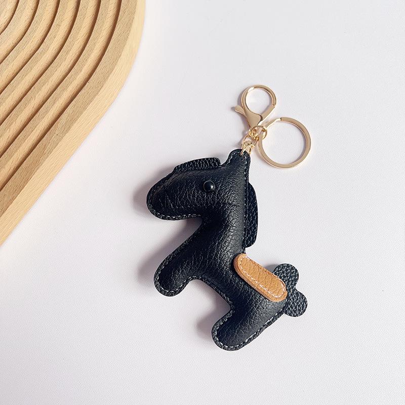 Cartoon Horse PU Leather Keychain Charm Ornament чорний
Cartoon Horse PU Leather Keychain Charm Ornament чорний
