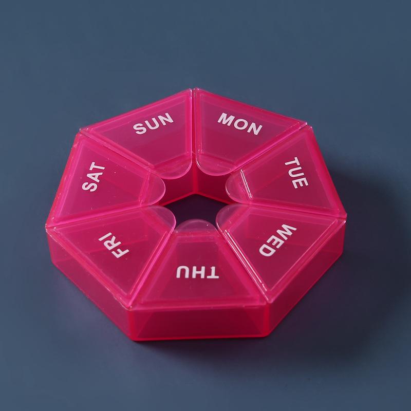 Octagonal 7-Compartment Weekly Pill Organizer, Dustproof and Portable 11.2*7*2.6 cm красный
Octagonal 7-Compartment Weekly Pill Organizer, Dustproof and Portable 11.2*7*2.6 cm красный