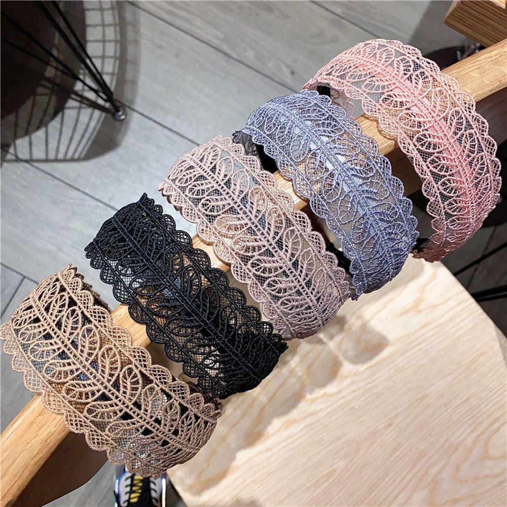 With Toothed Korean Style Hair Wear Lace Leaves Headband Women Hair Accessories Wide Side Hairband чорний
With Toothed Korean Style Hair Wear Lace Leaves Headband Women Hair Accessories Wide Side Hairband чорний