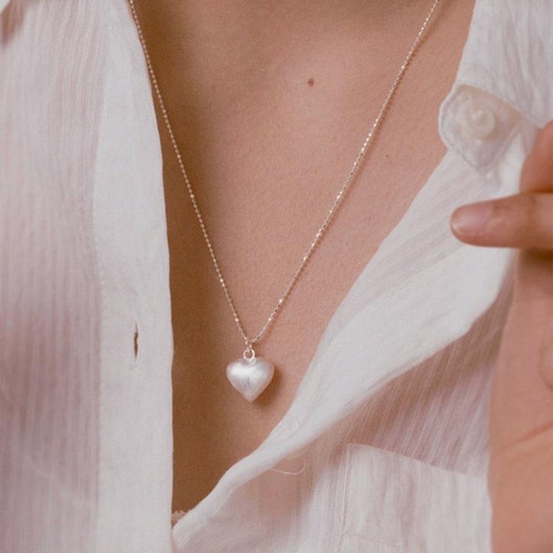 nuavo Sandy heart long Silver
nuavo Sandy heart long Silver