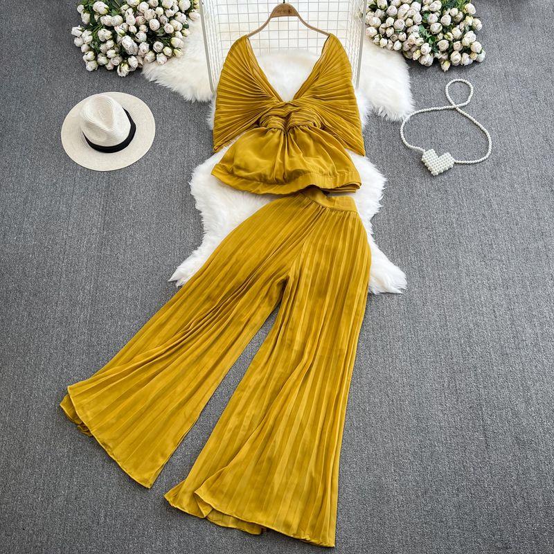 Sanzhai Ruched Batwing Sleeve Lotus Leaf Swing Fashion Suit Yellow All yards
Sanzhai Ruched Batwing Sleeve Lotus Leaf Swing Fashion Suit Yellow All yards
