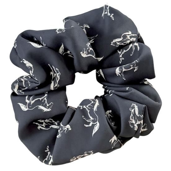 Women Hair Tie Horse Pattern High Elasticity Soft Fabric Hair Rope Non-damaging Ponytail Holder Hair Accessory чёрный
Women Hair Tie Horse Pattern High Elasticity Soft Fabric Hair Rope Non-damaging Ponytail Holder Hair Accessory чёрный