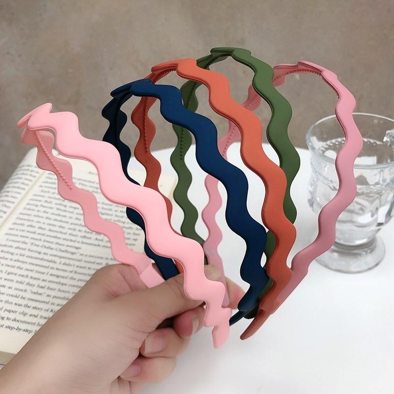 Morandi Color Hair Band Fashion Women Headband Wide Side Toothed Wave Frosted Hairband Girls Hair Accessories
Morandi Color Hair Band Fashion Women Headband Wide Side Toothed Wave Frosted Hairband Girls Hair Accessories