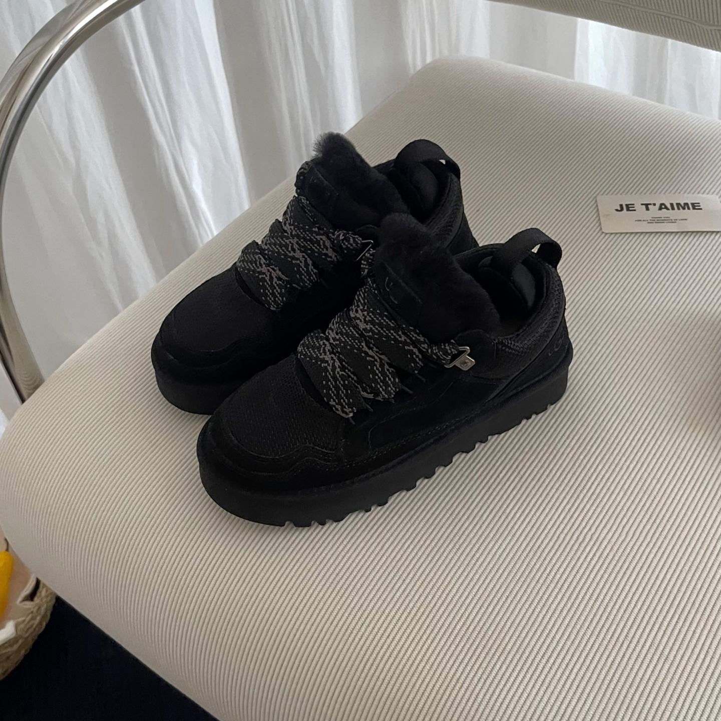 Sanpo Snow Boots - Winter Mel Woman Thick-soled Fur-embedded All-weather Leather Casual Shoes - Snow Boots 38 чорний
Sanpo Snow Boots - Winter Mel Woman Thick-soled Fur-embedded All-weather Leather Casual Shoes - Snow Boots 38 чорний