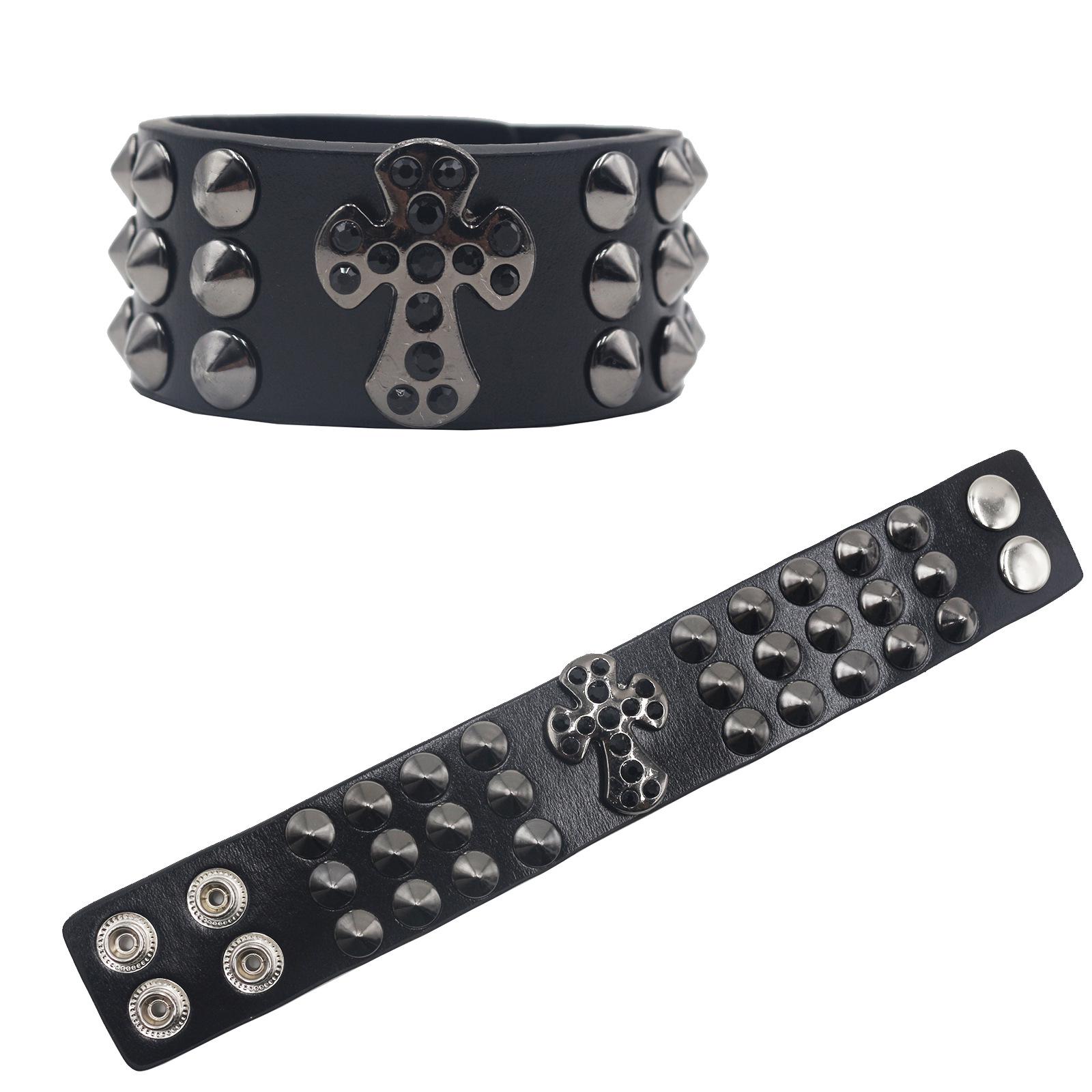 Y2K Dark Genuine Leather Studded Punk Rock Hip Hop Bracelet
Y2K Dark Genuine Leather Studded Punk Rock Hip Hop Bracelet