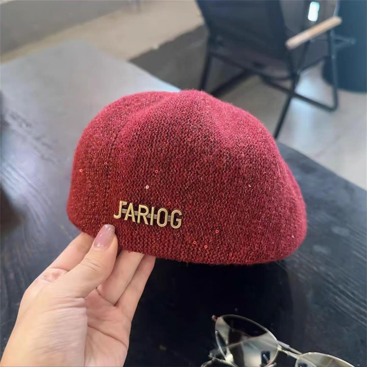 Японский классический осенне-зимний берет из ледяного шелка, ретро-модный, повседневный, для большого обхвата головы, подчеркивающий лицо, маленькая шляпа, направленная вперед, женский M(56-58cm)
Японский классический осенне-зимний берет из ледяного шелка, ретро-модный, повседневный, для большого обхвата головы, подчеркивающий лицо, маленькая шляпа, направленная вперед, женский M(56-58cm)