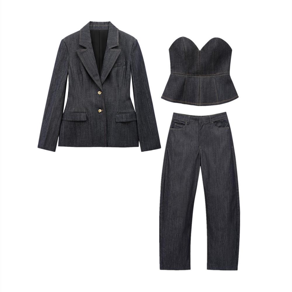 Spring 2025 Women s Denim Suit: Waist-Cinching Jacket, Strapless Top, Long Pants Set Large
Spring 2025 Women s Denim Suit: Waist-Cinching Jacket, Strapless Top, Long Pants Set Large