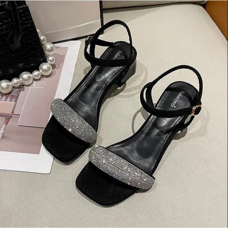 Летние новые женские туфли в стиле ретро, этнические, рыбий рот, римские сандалии с пряжкой в одно слово, толстый каблук, танцевальная обувь для мам среднего и пожилого возраста 35 чёрный