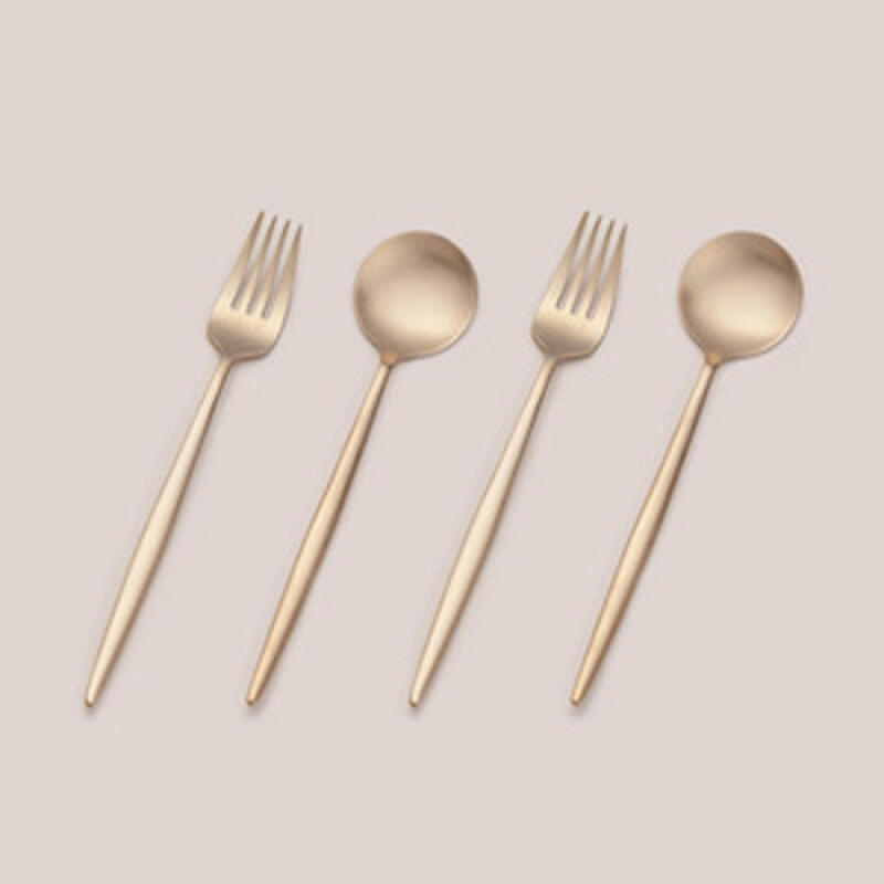 Dessert cutlery set for two (2 pieces)
Dessert cutlery set for two (2 pieces)