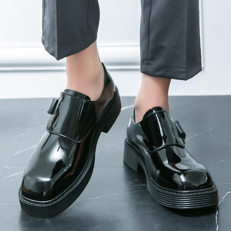 Men s shoes autumn and winter thick-soled Korean version leather shoes men s foreign trade loafers Japanese glossy one-pedal business single shoes 38 чорний
Men s shoes autumn and winter thick-soled Korean version leather shoes men s foreign trade loafers Japanese glossy one-pedal business single shoes 38 чорний