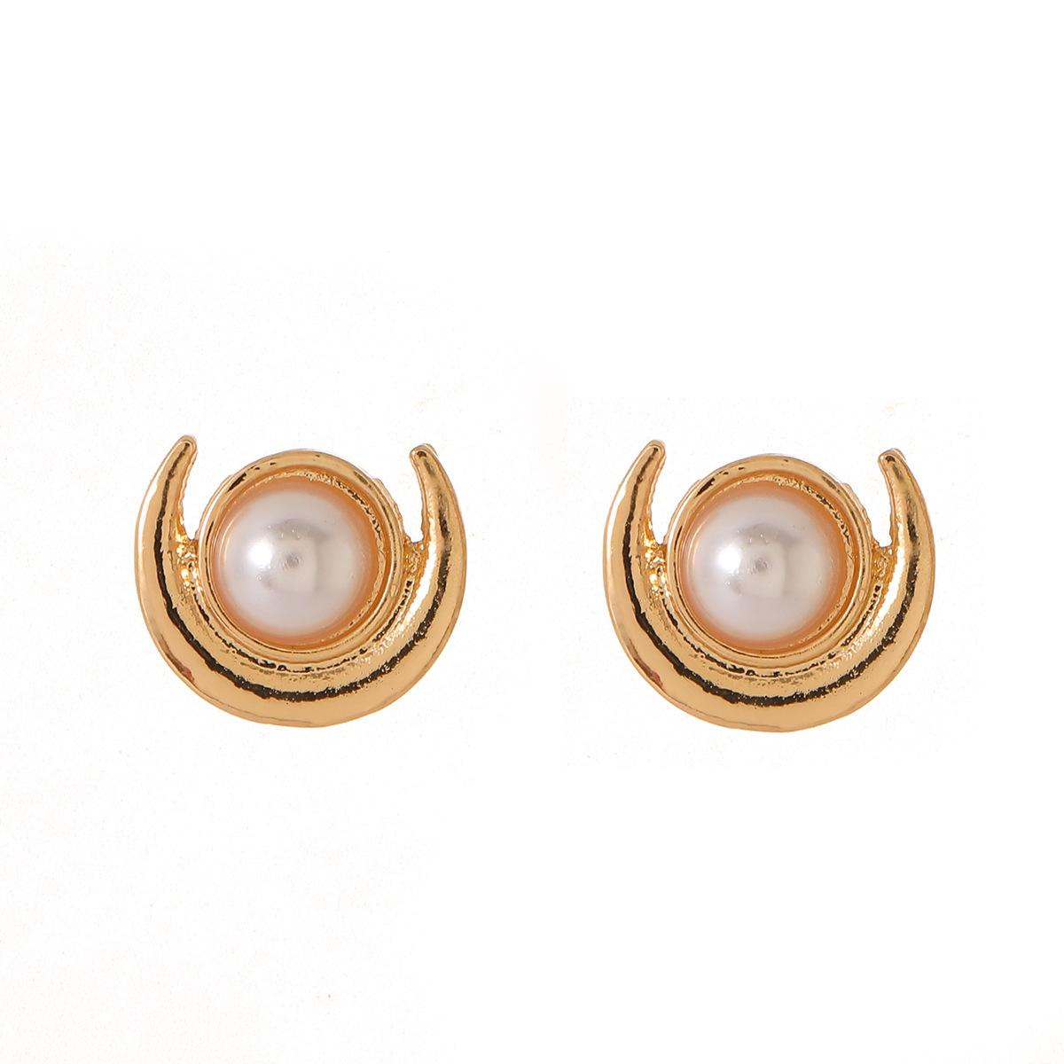 Pearl stud earrings for women, European and American exaggerated earrings, geometric irregular flowers, love earrings for women
Pearl stud earrings for women, European and American exaggerated earrings, geometric irregular flowers, love earrings for women