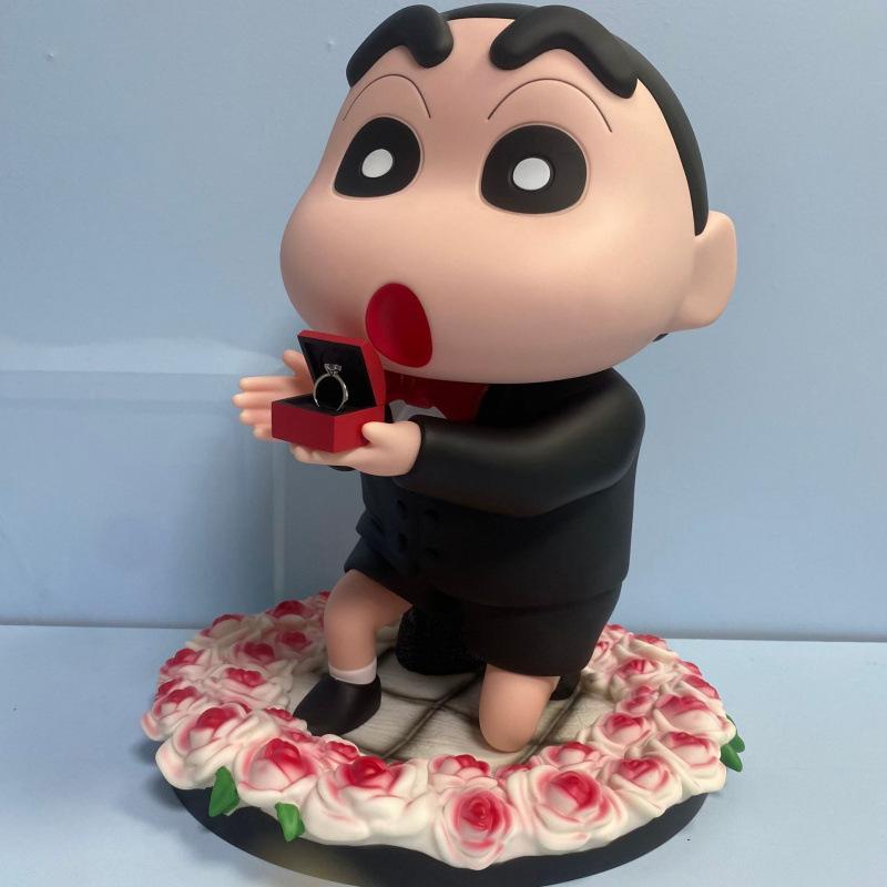 Crayon Shin-chan, anime periphery, Harano Shinosuke 1:1 kneeling posture, marriage proposal scene model figure ornament
Crayon Shin-chan, anime periphery, Harano Shinosuke 1:1 kneeling posture, marriage proposal scene model figure ornament
