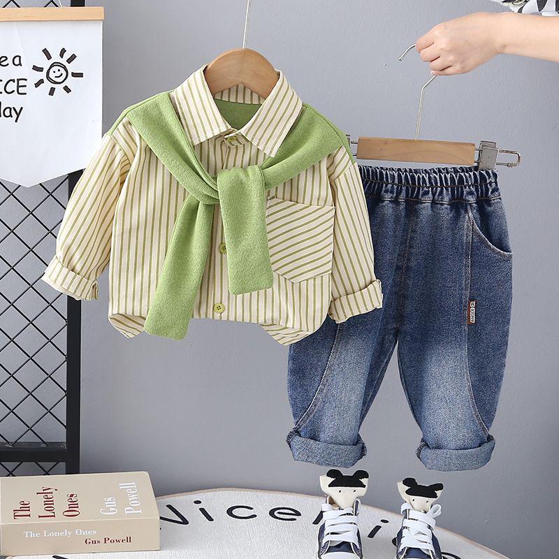 Boys Fashionable Spring & Autumn Outfit - Handsome Two-Piece Shirt Set for Kids Size 100
Boys Fashionable Spring & Autumn Outfit - Handsome Two-Piece Shirt Set for Kids Size 100