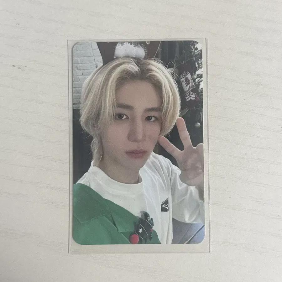 BOYNEXTDOOR Boneck Также Продает Leehan Broadcast Фото Фотокарточку Фоки
BOYNEXTDOOR Boneck Также Продает Leehan Broadcast Фото Фотокарточку Фоки