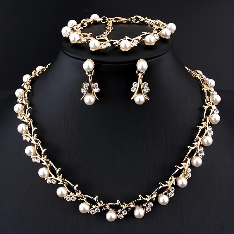 Simulation Pearl Necklace Bracelet Earrings Set Bridal Dress Versatile Accessories Fashion Jewelry Gift
Simulation Pearl Necklace Bracelet Earrings Set Bridal Dress Versatile Accessories Fashion Jewelry Gift