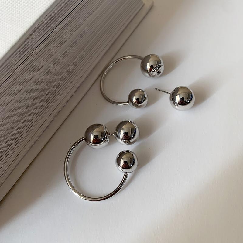 Fashion Temperament Charm Metal Fashion Hoop Earring Personality Round Bead Ball Dangle Earring For Women Girls Jewelry Supply
Fashion Temperament Charm Metal Fashion Hoop Earring Personality Round Bead Ball Dangle Earring For Women Girls Jewelry Supply