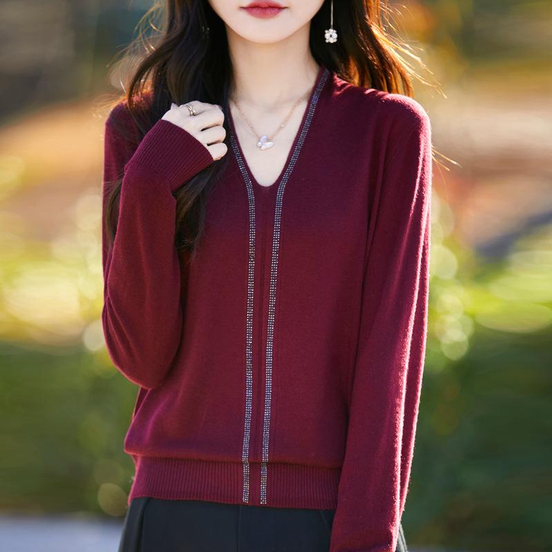 V-neck hot diamond knitted bottoming shirt women s spring and autumn new loose and thin women s sweater M
V-neck hot diamond knitted bottoming shirt women s spring and autumn new loose and thin women s sweater M