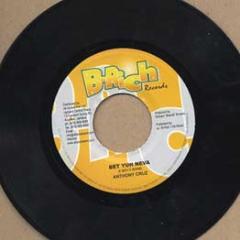 7inch Record ANTHONY CRUZ / DA VILLE - Bet Yuh Neva / No Matter What NONE B-Rich Records 2006 Jamaica Reggae, Ska & Dub Used
7inch Record ANTHONY CRUZ / DA VILLE - Bet Yuh Neva / No Matter What NONE B-Rich Records 2006 Jamaica Reggae, Ska & Dub Used