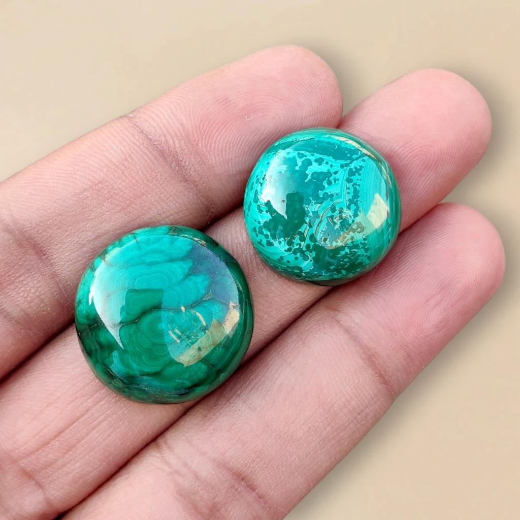 2 Pcs Lot Natural Hand Polished Malachite Round Cabochon, Malachite Cabochon Gemstone, 82.45 Carat, 21 to 23 MM Size Round. 82.45 Carat, 21 to 23 MM
2 Pcs Lot Natural Hand Polished Malachite Round Cabochon, Malachite Cabochon Gemstone, 82.45 Carat, 21 to 23 MM Size Round. 82.45 Carat, 21 to 23 MM