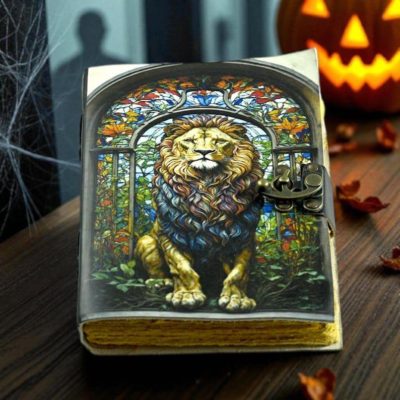 Large Lion Leather Journal: Vintage Grimoire, Blank Book of Shadows 7 x 5 inch
Large Lion Leather Journal: Vintage Grimoire, Blank Book of Shadows 7 x 5 inch