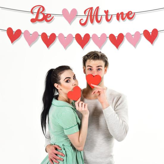 Yousheng День святого Валентина баннер романтический Be Mine в форме сердца баннер флаг привлекательный подвесной флаг для украшения вечеринки
Yousheng День святого Валентина баннер романтический Be Mine в форме сердца баннер флаг привлекательный подвесной флаг для украшения вечеринки