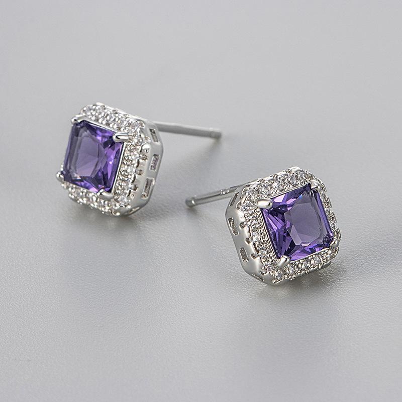 Classic Luxury Shining Zircon Square Color Imitation Gemstone Stud Earrings for Women Trendy Exquisite Stainless Steel Jewelry
Classic Luxury Shining Zircon Square Color Imitation Gemstone Stud Earrings for Women Trendy Exquisite Stainless Steel Jewelry