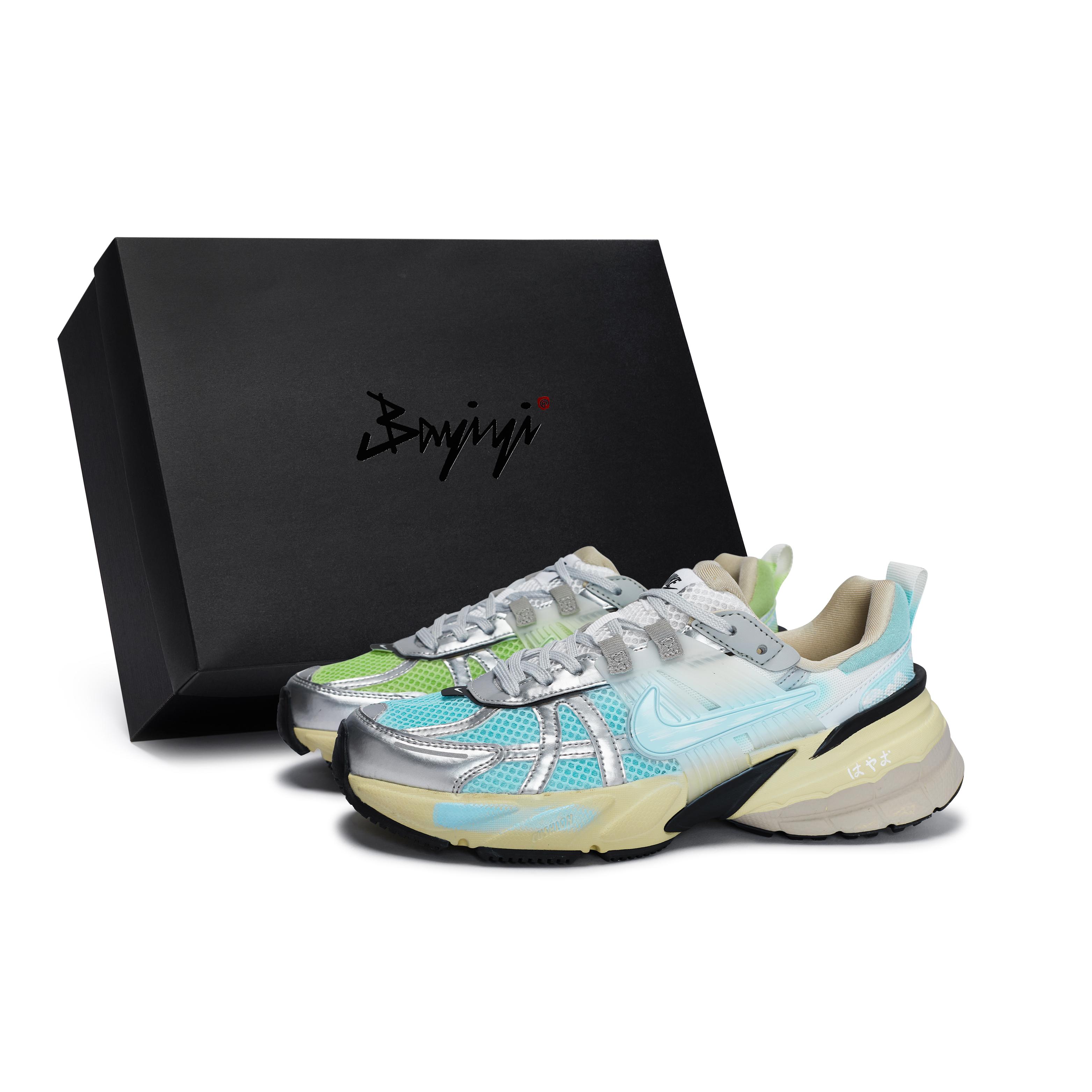 Nike V2K Run Cushioning Slip Resistant Low top Casual Running Shoes Women s Blue Green Silver FD0736-100(Team80-S-BOX) 43
Nike V2K Run Cushioning Slip Resistant Low top Casual Running Shoes Women s Blue Green Silver FD0736-100(Team80-S-BOX) 43