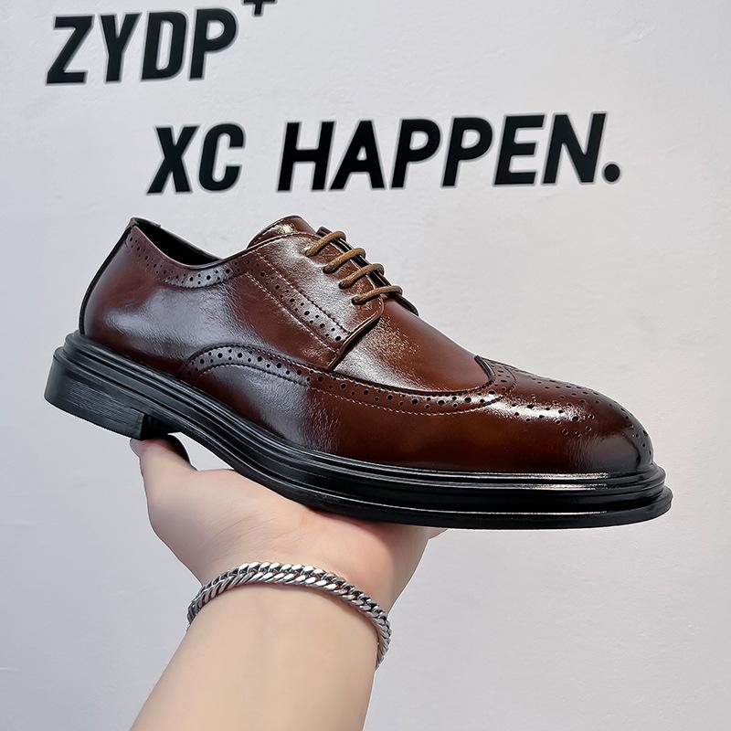 2024 British trend pointed casual leather shoes nightclub hairstylist lazy height increase beanie shoes men s shoes 7785-A 46 світло-коричневого кольору
2024 British trend pointed casual leather shoes nightclub hairstylist lazy height increase beanie shoes men s shoes 7785-A 46 світло-коричневого кольору