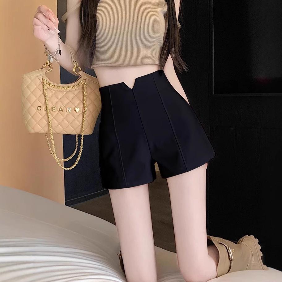 Women s High-Waisted Elastic A-Line Black Shorts for Spring & Autumn 2025 - Versatile Outerwear, Boot-Friendly, Perfect for Summer. 3XL чёрный
Women s High-Waisted Elastic A-Line Black Shorts for Spring & Autumn 2025 - Versatile Outerwear, Boot-Friendly, Perfect for Summer. 3XL чёрный
