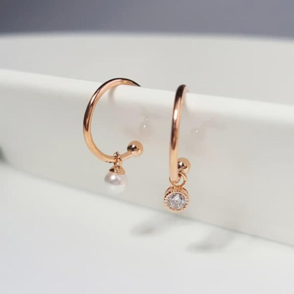 Women s 925 Silver Cubic Pearl Anklet Half-Hook Earrings gold
Women s 925 Silver Cubic Pearl Anklet Half-Hook Earrings gold