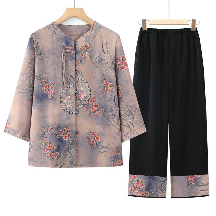 Elegant Spring-Autumn Print Top & Black Pants Set for Middle-Aged and Elderly Women - Comfortable and Casual. 4XL
Elegant Spring-Autumn Print Top & Black Pants Set for Middle-Aged and Elderly Women - Comfortable and Casual. 4XL
