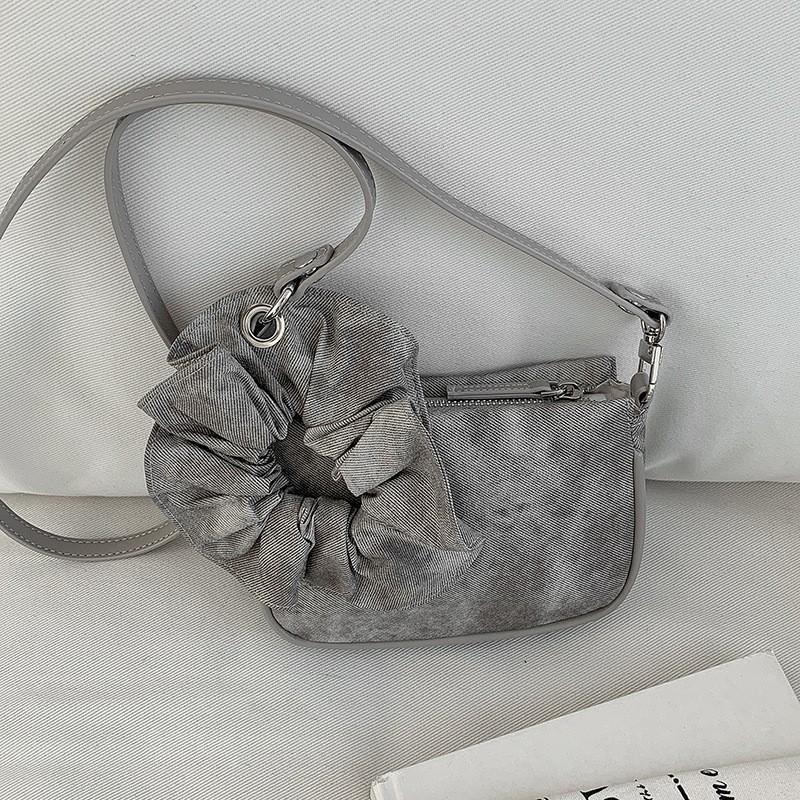 2025 All-matching Simple Small Square Bag Korean Lazy Casual Trendy Exquisite Commuting Cross-body хакі
2025 All-matching Simple Small Square Bag Korean Lazy Casual Trendy Exquisite Commuting Cross-body хакі