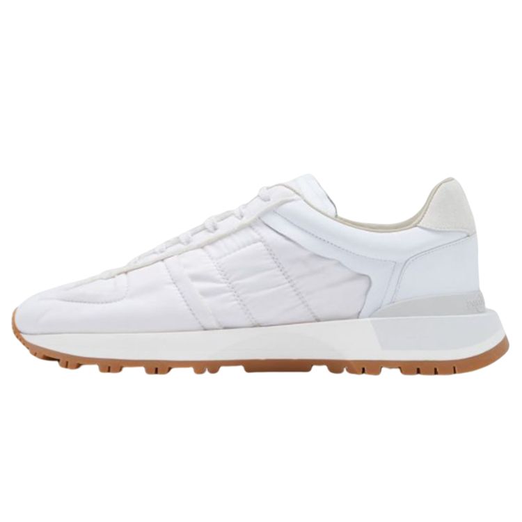 Белые мужские кроссовки Maison Margiela Runner S37WS0575-P4341-T1003 
Белые мужские кроссовки Maison Margiela Runner S37WS0575-P4341-T1003
