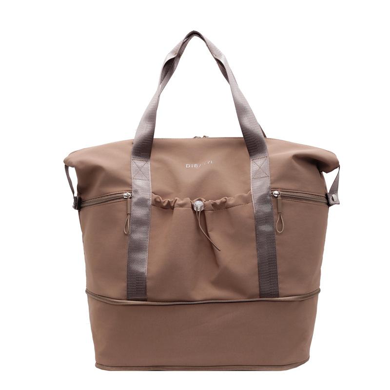 Large-capacity short-trip travel bag, lightweight outdoor sports gym bag, can be attached to a trolley, portable hand-held storage bag хакі
Large-capacity short-trip travel bag, lightweight outdoor sports gym bag, can be attached to a trolley, portable hand-held storage bag хакі