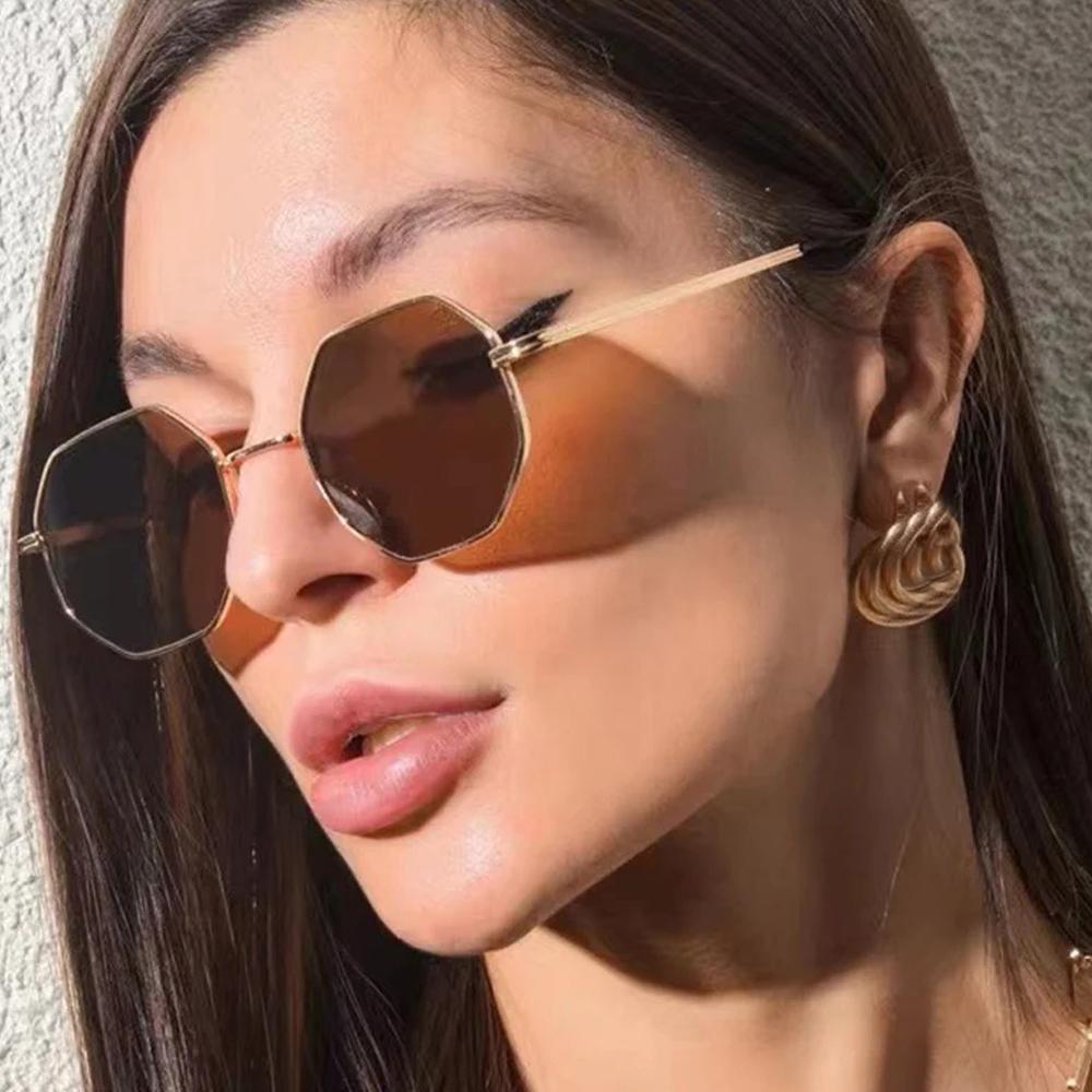 Retro Square Sunglasses Men Women Fashion Trendy Polygon Sun Glasses Metal Sunglasses Outdoor Driving Eyewear Anti-UV Goggles
Retro Square Sunglasses Men Women Fashion Trendy Polygon Sun Glasses Metal Sunglasses Outdoor Driving Eyewear Anti-UV Goggles