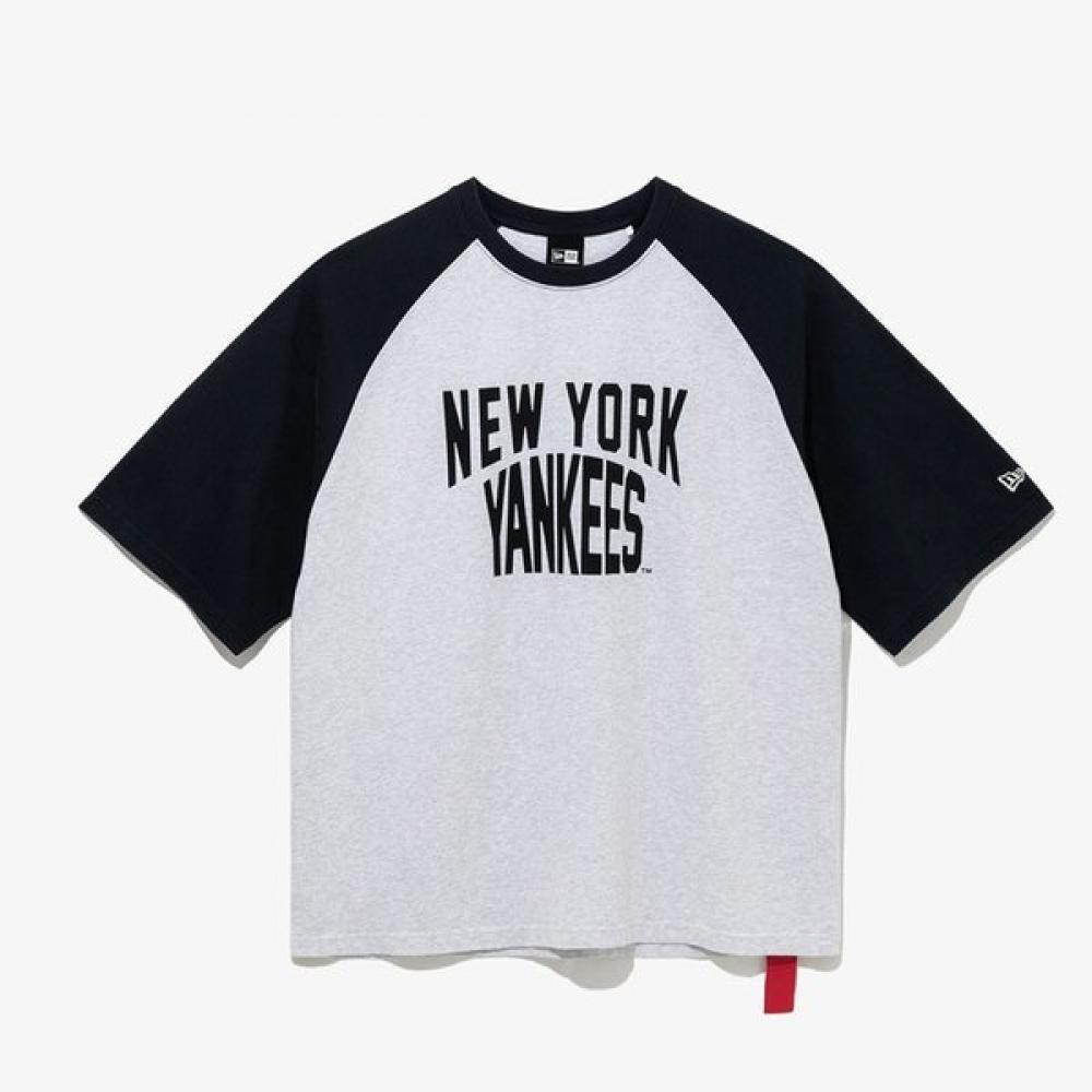 Оригинальная футболка New Era Domestic Store Mlb New York Yankees с коротким рукавом реглан 14679817 14679817/M
Оригинальная футболка New Era Domestic Store Mlb New York Yankees с коротким рукавом реглан 14679817 14679817/M