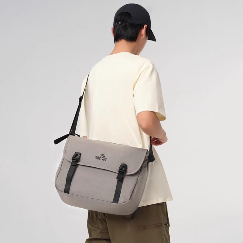 Pelliot Outdoor Commuter Sling Bag One Size
Pelliot Outdoor Commuter Sling Bag One Size