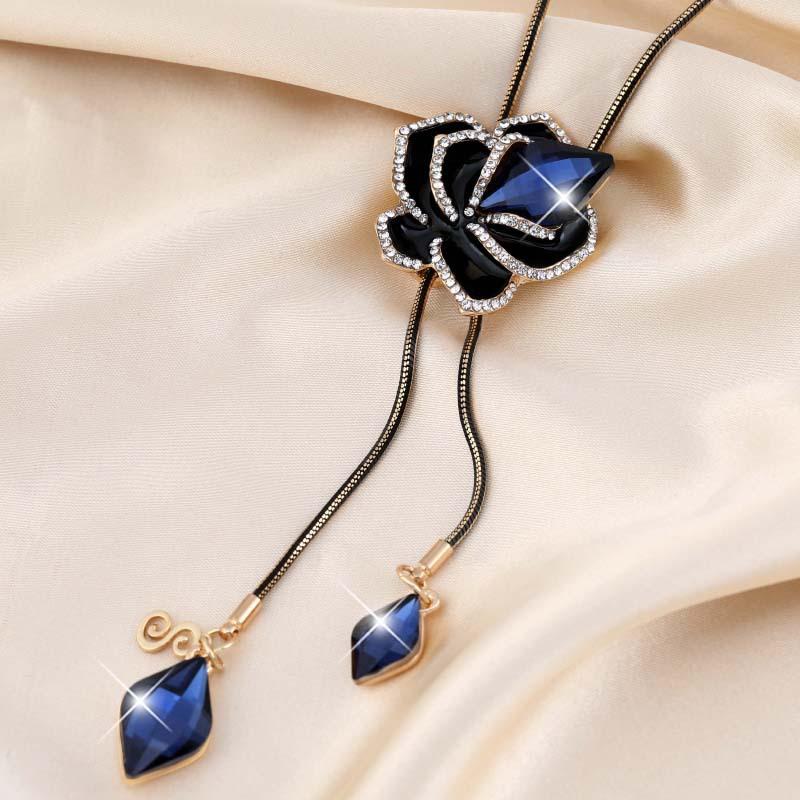 Blue Rose Beautiful Crystal Tassel Sweater Necklace Fashionable Long Accessory Chain
Blue Rose Beautiful Crystal Tassel Sweater Necklace Fashionable Long Accessory Chain