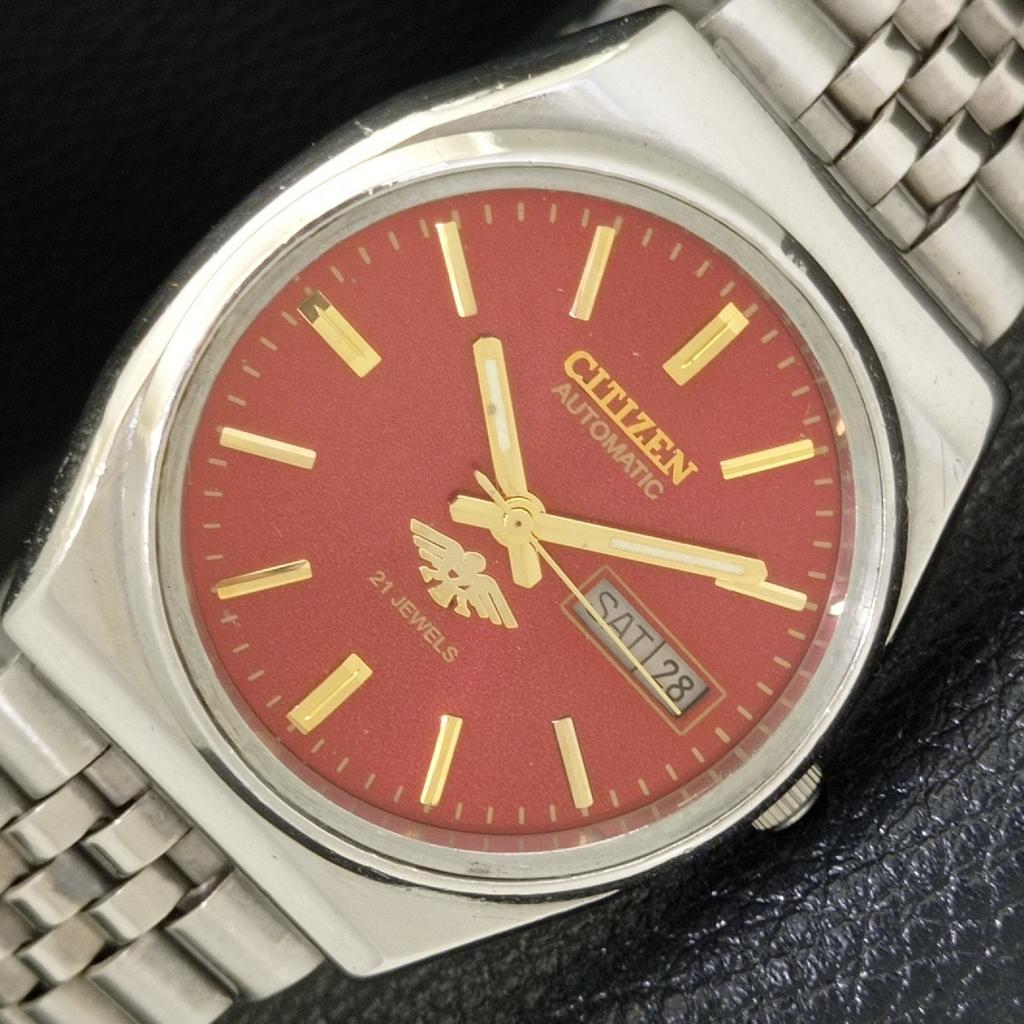 JAPAN MENS GENUINE VINTAGE CITIZEN AUTOMATIC 8200 RED COLOR DIAL WATCH a500244-2 R151b-a500244
JAPAN MENS GENUINE VINTAGE CITIZEN AUTOMATIC 8200 RED COLOR DIAL WATCH a500244-2 R151b-a500244