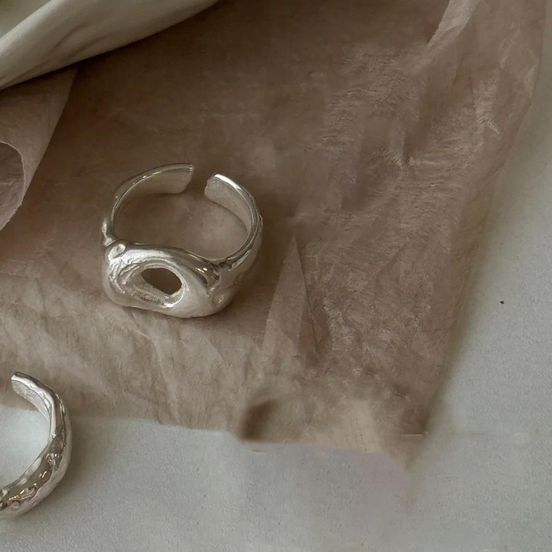 Ring, Unique Handmade Traces, Niche and High-end Style, The Most Chic and Non-fading Accessories
Ring, Unique Handmade Traces, Niche and High-end Style, The Most Chic and Non-fading Accessories