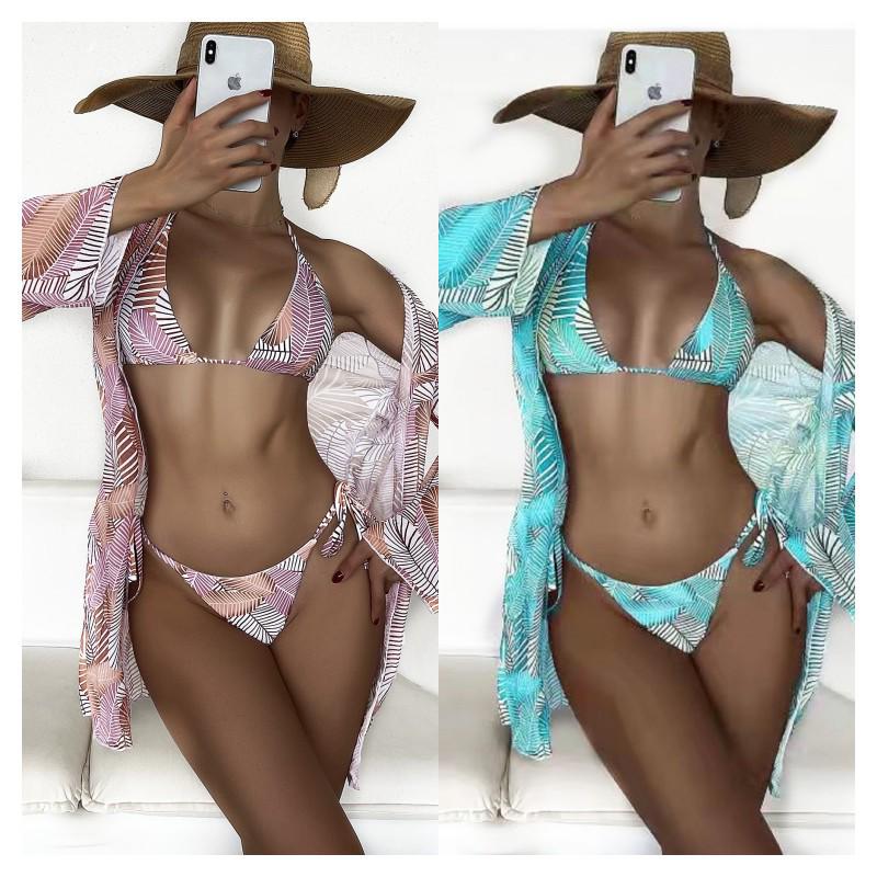 Chic European and American Three-Piece Floral Bikini Set with Long Shirt Large рожевий/лист
Chic European and American Three-Piece Floral Bikini Set with Long Shirt Large рожевий/лист