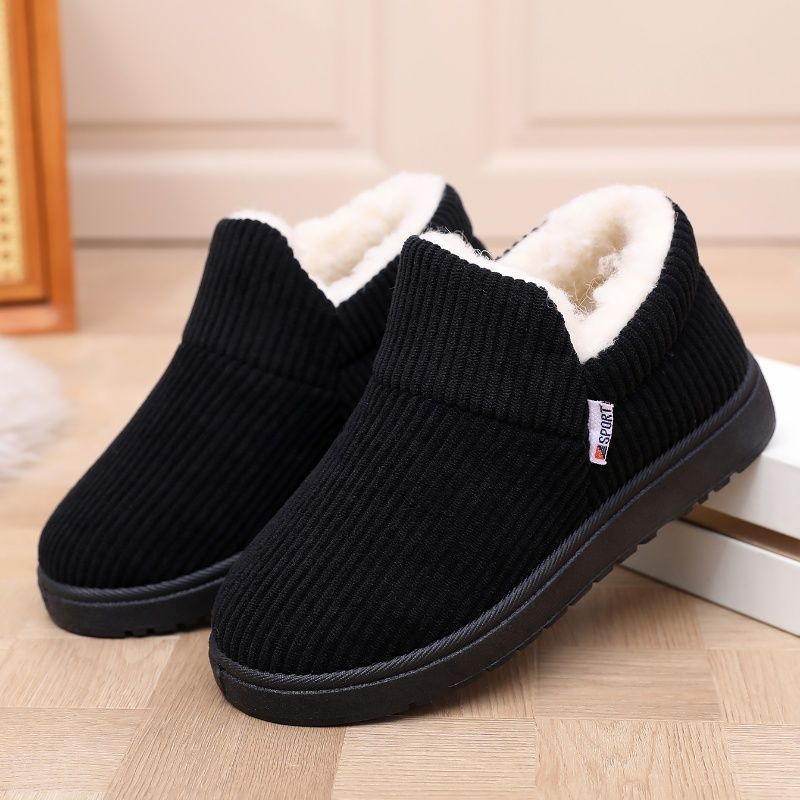 Winter warm velvet flat shoes cotton shoes women s casual soft-soled mother shoes non-slip home wool outer wear cotton shoes 41 (one size smaller) чорний
Winter warm velvet flat shoes cotton shoes women s casual soft-soled mother shoes non-slip home wool outer wear cotton shoes 41 (one size smaller) чорний