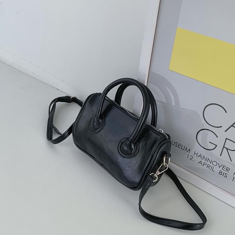 Сумка женская дизайнерская сумка Advanced Sense через подмышку женская сумка через плечо маленькая квадратная сумка сумки чёрный
Сумка женская дизайнерская сумка Advanced Sense через подмышку женская сумка через плечо маленькая квадратная сумка сумки чёрный