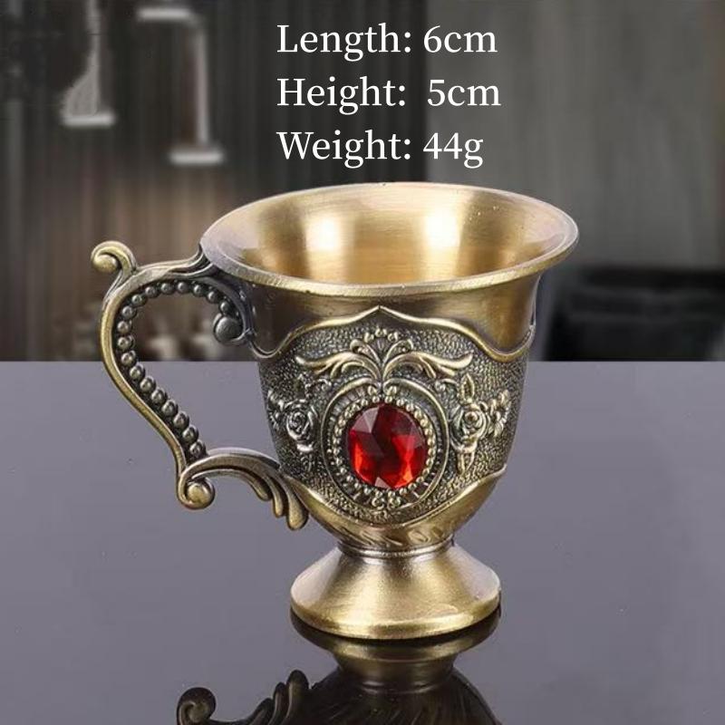 European Vintage Wine Glasses,Carved Mini Spirit Vodka Cup,Bronze Alloy Portable Spirits Goblet,Wedding Decoration, 30ml,1pcs
European Vintage Wine Glasses,Carved Mini Spirit Vodka Cup,Bronze Alloy Portable Spirits Goblet,Wedding Decoration, 30ml,1pcs
